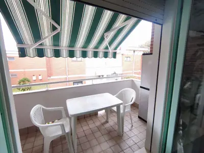 Ferienwohnung für 5 Personen (45 m²) in Rosolina Mare 3/10