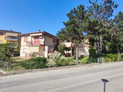 Ferienwohnung für 8 Personen (50 m²) in Rosolina Mare 1/10