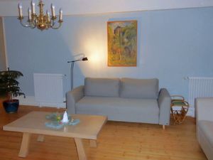 23142717-Ferienwohnung-4-Roßdorf-300x225-2