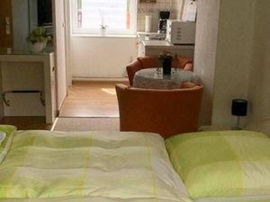 23831675-Ferienwohnung-2-Rostock-300x225-5