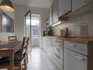 21682903-Ferienwohnung-4-Rostock-300x225-5