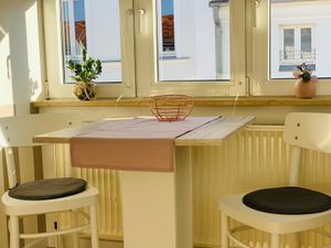 23546470-Ferienwohnung-2-Rostock-300x225-3