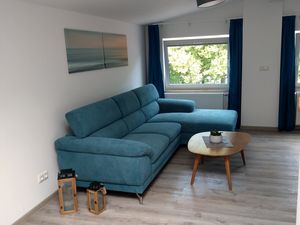 19109003-Ferienwohnung-5-Rostock-300x225-2