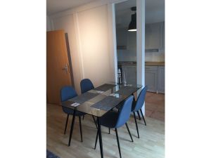 23882822-Ferienwohnung-4-Rostock-300x225-3