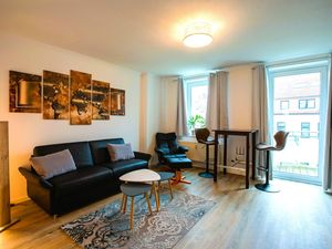 23882821-Ferienwohnung-4-Rostock-300x225-0