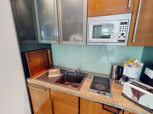 23677426-Ferienwohnung-2-Rostock-300x225-3