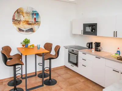 Ferienwohnung für 6 Personen (80 m²) in Rostock 1/10