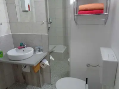 Ferienwohnung für 2 Personen (30 m²) in Dierkow-West 9/10