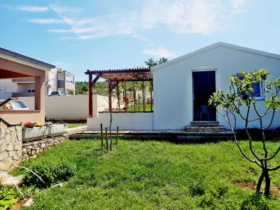 Ferienwohnung für 6 Personen (54 m²) in Jasenice 6/10