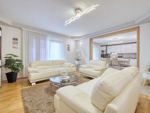 23334889-Ferienwohnung-6-Rovanjska-300x225-4