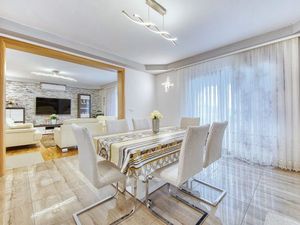 23334889-Ferienwohnung-6-Rovanjska-300x225-5