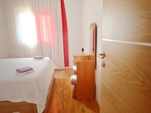 Ferienwohnung für 6 Personen (120 m²) in Rovanjska