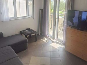 23968340-Ferienwohnung-6-Rovanjska-300x225-2