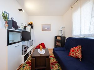 23984367-Ferienwohnung-6-Rovanjska-300x225-2