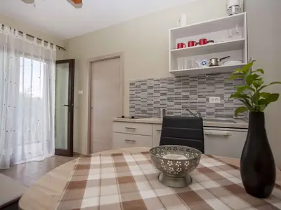 Ferienwohnung für 2 Personen (25 m²) in Rovinj 1/10