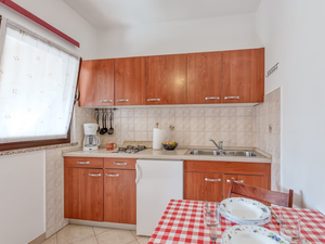 22435787-Ferienwohnung-2-Rovinj-300x225-2