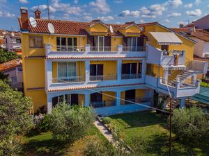 23893914-Ferienwohnung-4-Rovinj-300x225-1