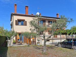 19050128-Ferienwohnung-4-Rovinj-300x225-0