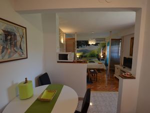 22960681-Ferienwohnung-3-Rovinj-300x225-3