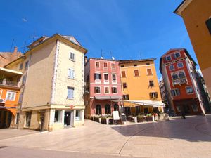 23917633-Ferienwohnung-2-Rovinj-300x225-2