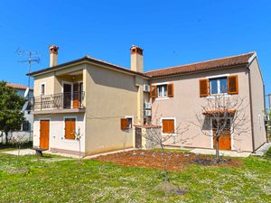 23909986-Ferienwohnung-4-Rovinj-300x225-0