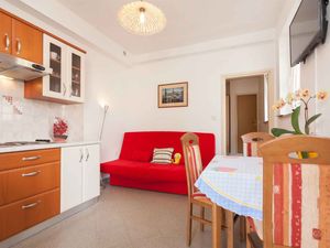 23958965-Ferienwohnung-3-Rovinj-300x225-1