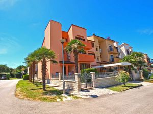 23777823-Ferienwohnung-4-Rovinj-300x225-1