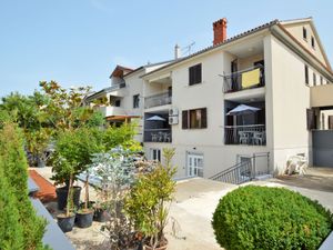 23846733-Ferienwohnung-3-Rovinj-300x225-1