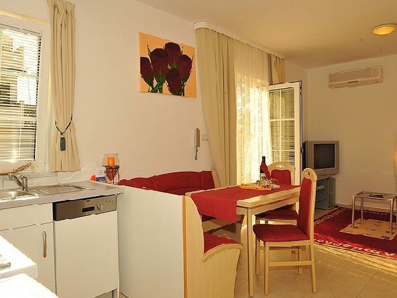 19284896-Ferienwohnung-0-Rovinj-800x600-2