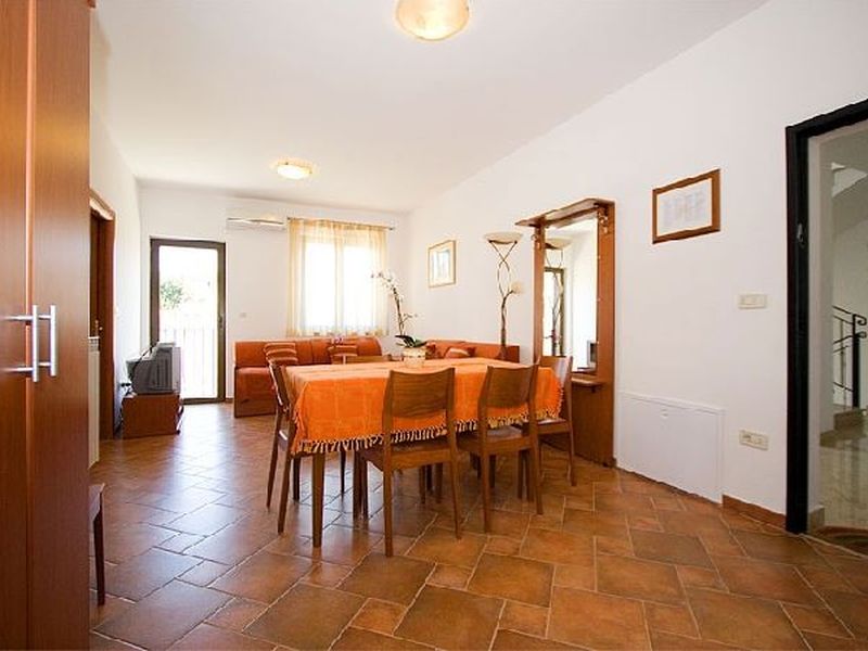 19285244-Ferienwohnung-0-Rovinj-800x600-0