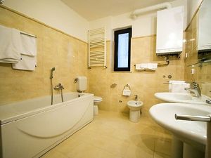 19285248-Ferienwohnung-0-Rovinj-300x225-2