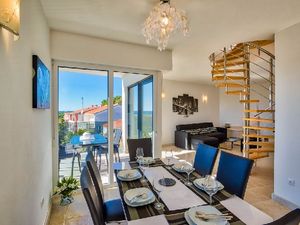 19308095-Ferienwohnung-0-Rovinj-300x225-5