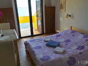 22232881-Ferienwohnung-0-Rovinj-300x225-3