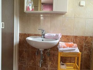 22233247-Ferienwohnung-0-Rovinj-300x225-5