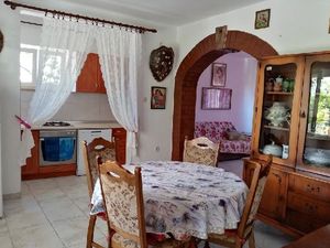 23565229-Ferienwohnung-0-Rovinj-300x225-5