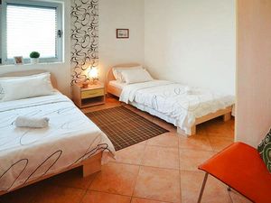 23314592-Ferienwohnung-4-Rovinj-300x225-5