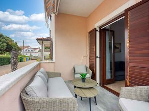 23999866-Ferienwohnung-4-Rovinj-300x225-3