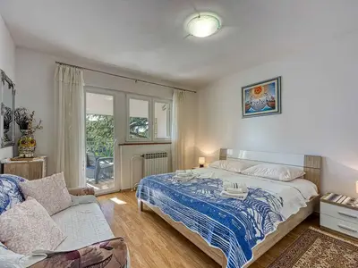 Ferienwohnung für 4 Personen (60 m²) in Rovinj 1/10