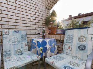 23723860-Ferienwohnung-5-Rovinj-300x225-1