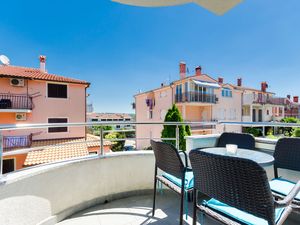 23941449-Ferienwohnung-3-Rovinj-300x225-2