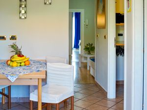 23748869-Ferienwohnung-6-Rovinj-300x225-4