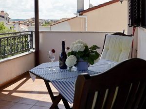 21748515-Ferienwohnung-0-Rovinj-300x225-3