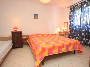 18689233-Ferienwohnung-2-Rovinj-300x225-3