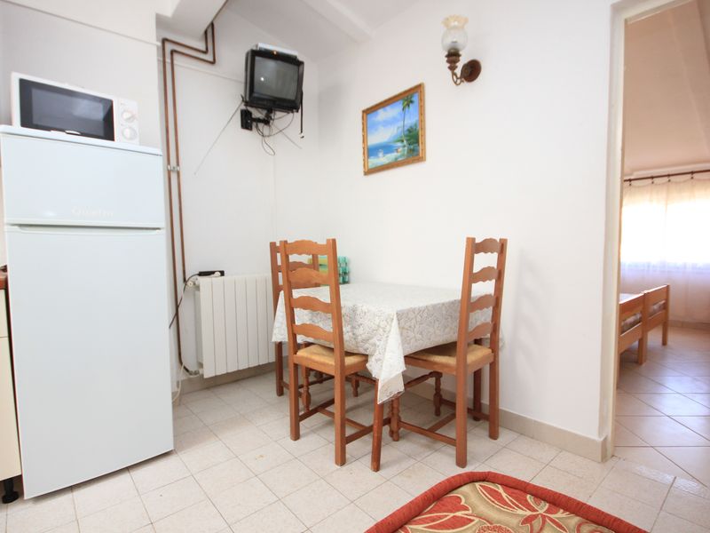 18693941-Ferienwohnung-4-Rovinj-800x600-2