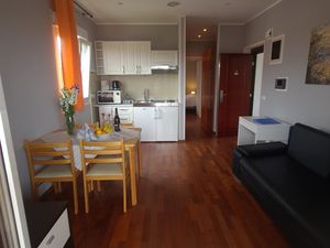 21755691-Ferienwohnung-4-Rovinj-300x225-2