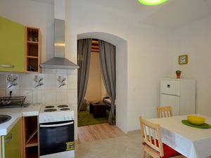 23574223-Ferienwohnung-3-Rovinj-300x225-4