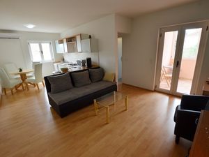 23980706-Ferienwohnung-3-Rovinj-300x225-3