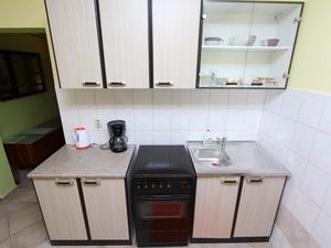 24015799-Ferienwohnung-3-Rovinj-300x225-4