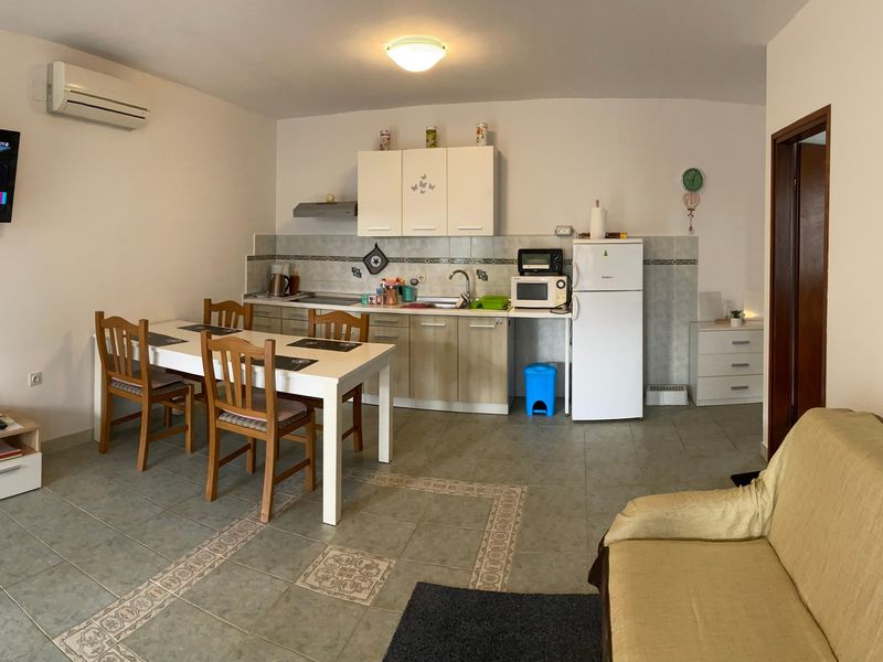 24016611-Ferienwohnung-4-Rovinj-800x600-2