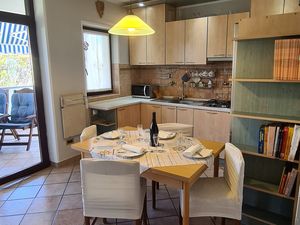 23933633-Ferienwohnung-6-Rovinj-300x225-2